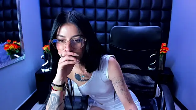 XXX chat uživo modela Dulce_Miaa_