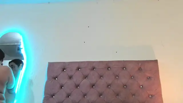 laurenlaine's Live XXX Chat