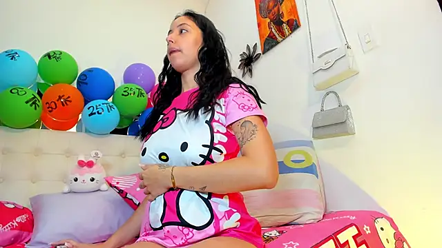 MiaEvans0 Chat XXX in diretta