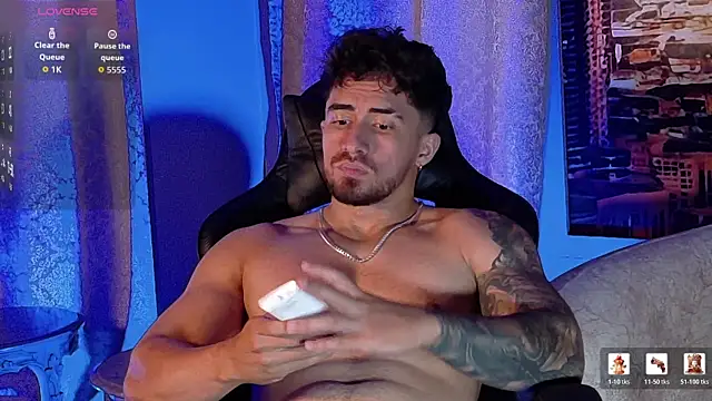 Brad_Summer live XXX chat