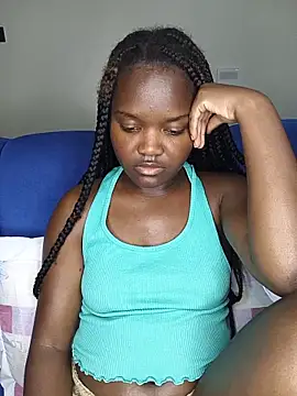 Chat +18 de little_creamy ao vivo