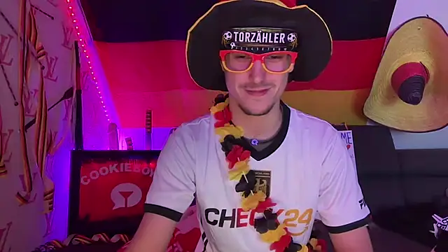 Cookieboy88 Adlı Modelin Canlı XXX Sohbeti