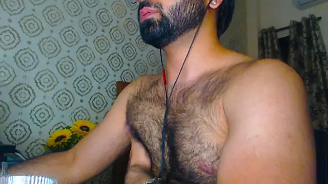 Chat +18 de cutebeardi ao vivo