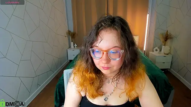 Aleks-casterrr's Live XXX Chat