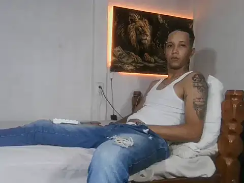 badboy_master élő XXX-chatje