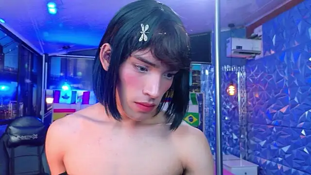 Chat XXX en directo de AlecciaNova