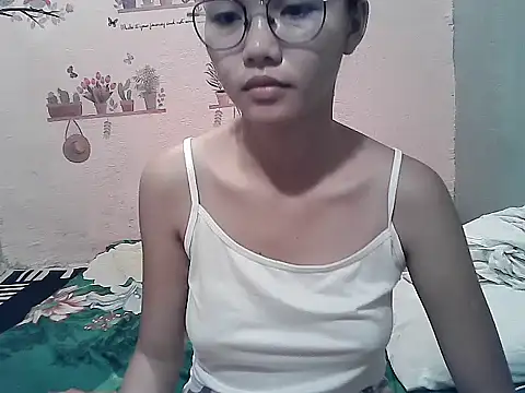 ClassyCrushpinay XXX чат на живо