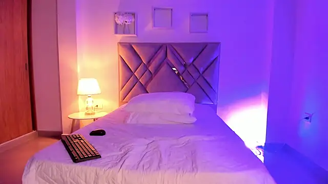 Baby_noahtt's Live XXX Chat