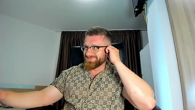 Findom_guy লাইভ XXX চ্যাট