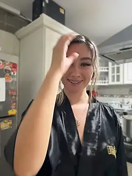 دردشة MaryDeniro الجنسية المباشرة