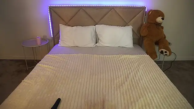 Chat XXX en directo de IsabelleDiorr