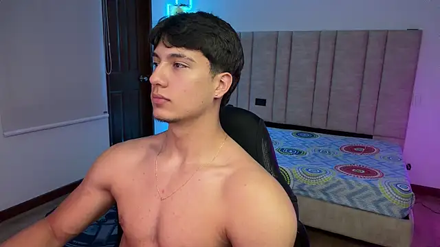 CHRIS_MORGAN1's Live XXX Chat
