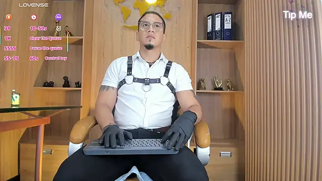 JoshMillerr_ live XXX chat