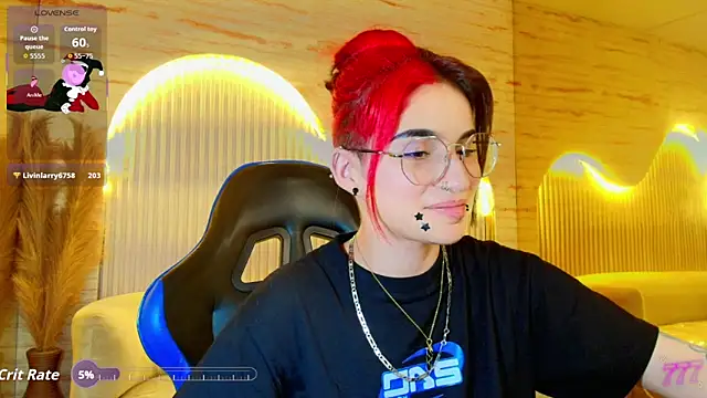 Moon_Red_rn Live XXX chat