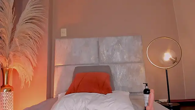 AnnSmith_ élő XXX-chatje