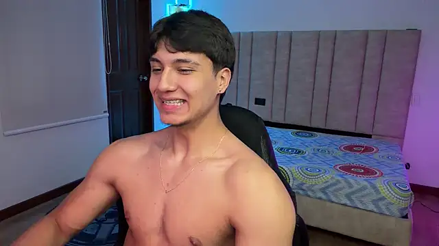 Chat XXX en directo de CHRIS_MORGAN1