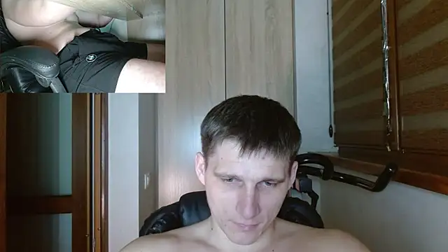 Poliglotjoe1 Chat XXX live