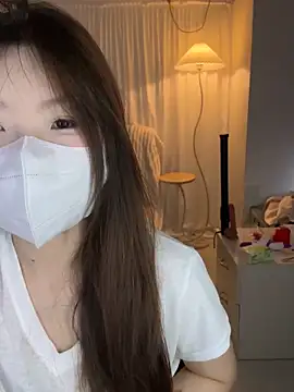 _xiaoxinxin_ 即時 XXX 聊天