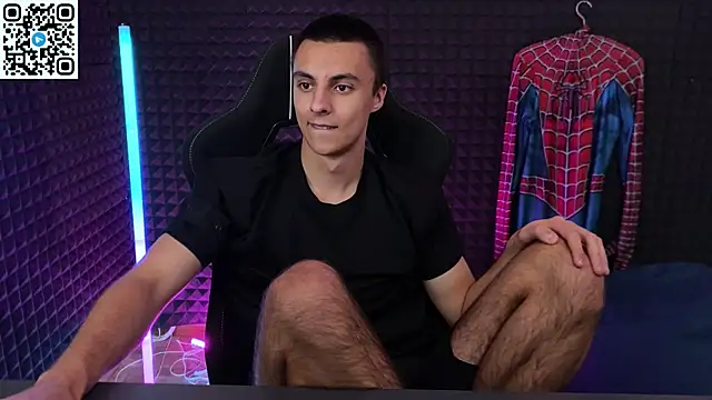 Hols_20 Chat XXX live