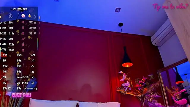 MayzzieのライブXXXチャット