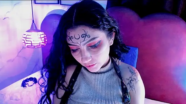 sophy_rock Adlı Modelin Canlı XXX Sohbeti