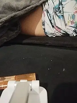 Juliemstoma's Live XXX Chat