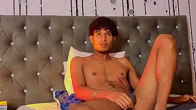 Онлайн чат XXX Alex_Bloom