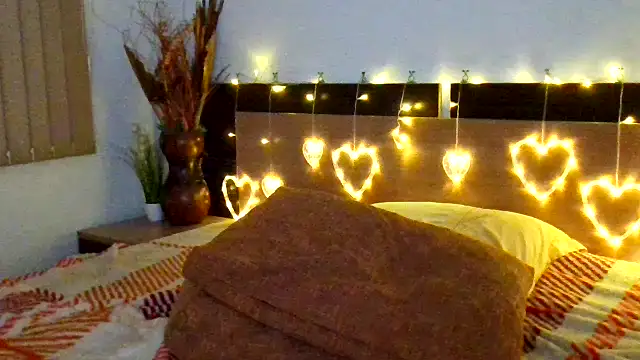 LoveElenika Chat XXX in diretta