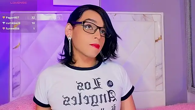 Онлайн чат XXX Dannyhot_