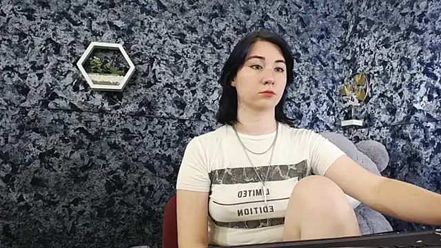 Moon_foxy_'s Live XXX Chat