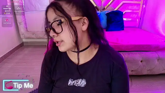 Vick_daves_'s Live XXX Chat