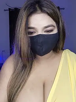 Bold-Cat Chat XXX live