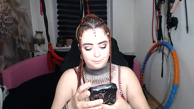 Chatroom XXX en direct de MISSwithDOLLS