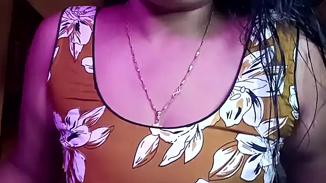 YourDesi_Laila_ Obrolan Langsung XXX