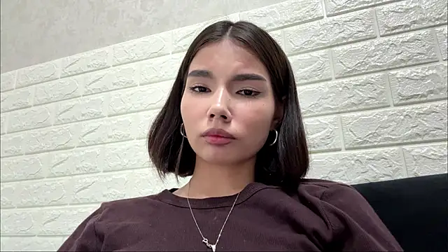 Živý XXX chat MarylnMonnier
