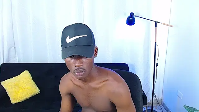 alexaandro18: вебкам-шоу