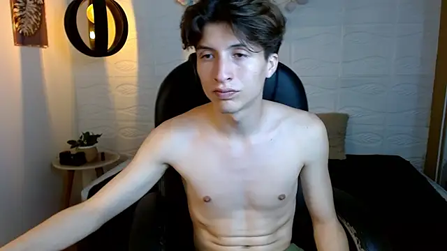 Marcoviolet live XXX chat