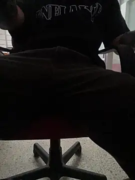 Živý XXX chat AlphaMasterXxx