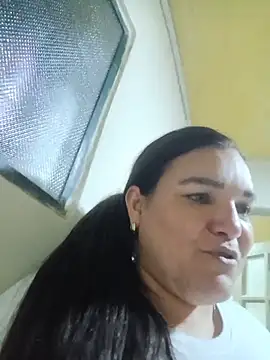 Chat XXX ao vivo de Zuleyka_69