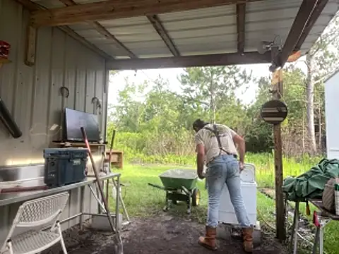 BootsAndCountry live XXX chat