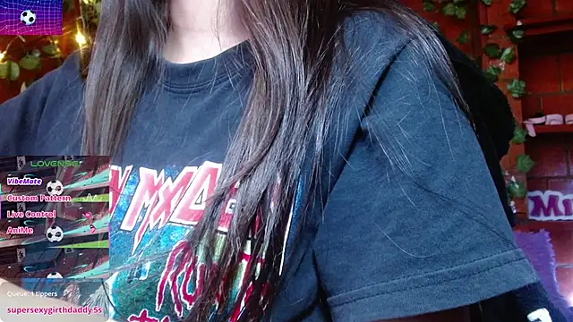 MidoriQuiinn Live XXX-chat