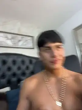 Chat +18 de Lander_Cruz ao vivo