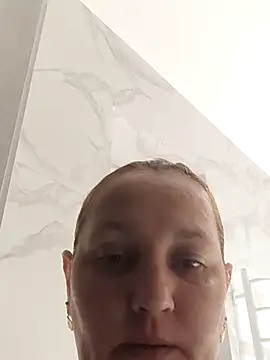 Red-HairedBeast Live XXX-chat