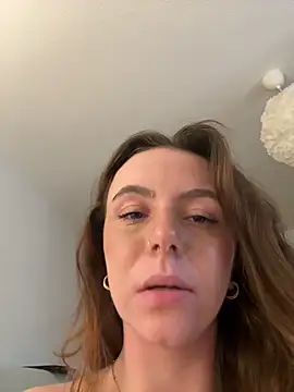 Chat +18 de Cherry-Bean ao vivo
