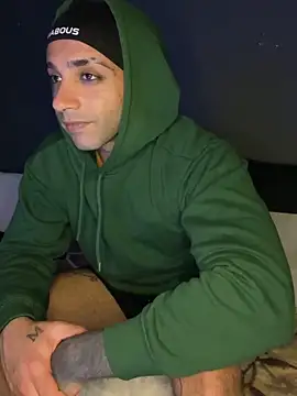 Mohdollmen's Live XXX Chat