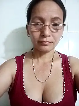 Cucci07n Live XXX chat