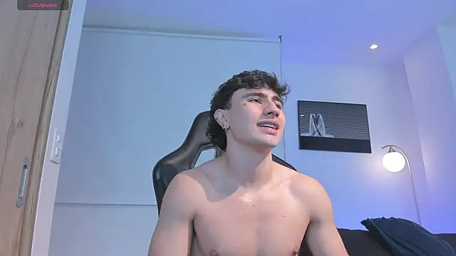 zack_lenox – Naživo XXX chat