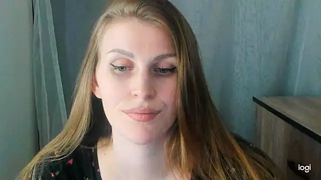 JuliaMuuun Live XXX-chat