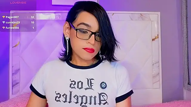 XXX chat uživo modela Dannyhot_