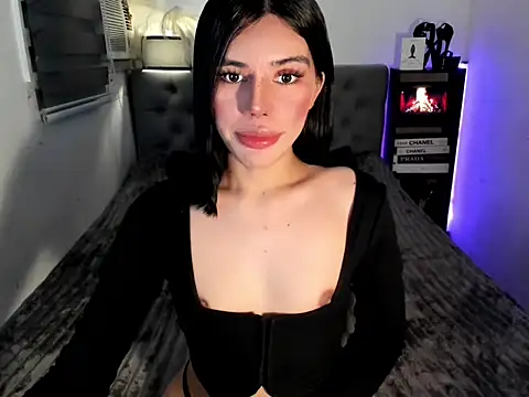 PlatinumDoll: απευθείας συνομιλία ΧΧΧ